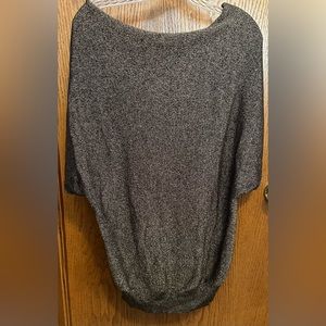 Outback Red XL top